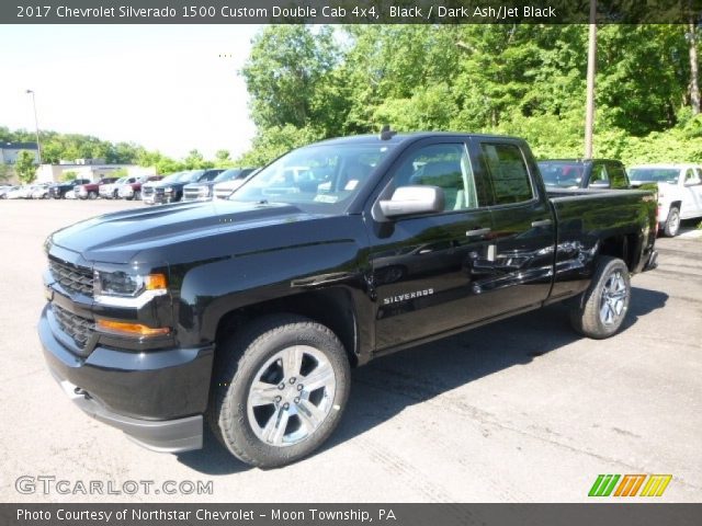 2017 Chevrolet Silverado 1500 Custom Double Cab 4x4 in Black