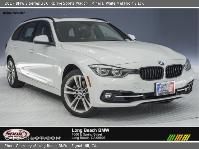 2017 BMW 3 Series 330i xDrive Sports Wagon in Mineral White Metallic