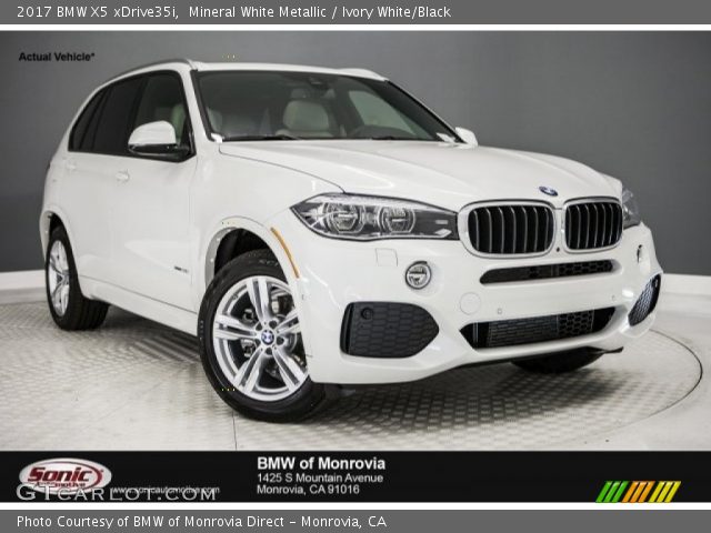 2017 BMW X5 xDrive35i in Mineral White Metallic