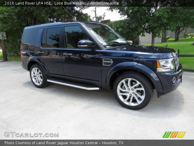 2016 Land Rover LR4 HSE in Loire Blue Metallic