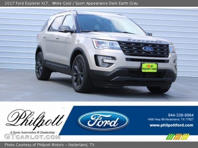 2017 Ford Explorer XLT in White Gold