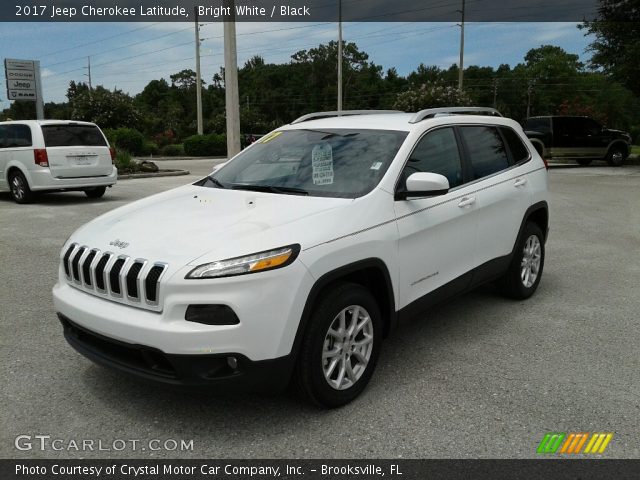 2017 Jeep Cherokee Latitude in Bright White