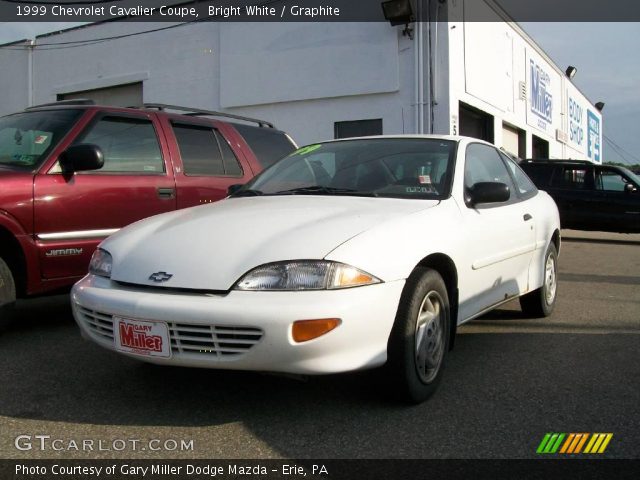 1999 Chevrolet Cavalier Coupe in Bright White