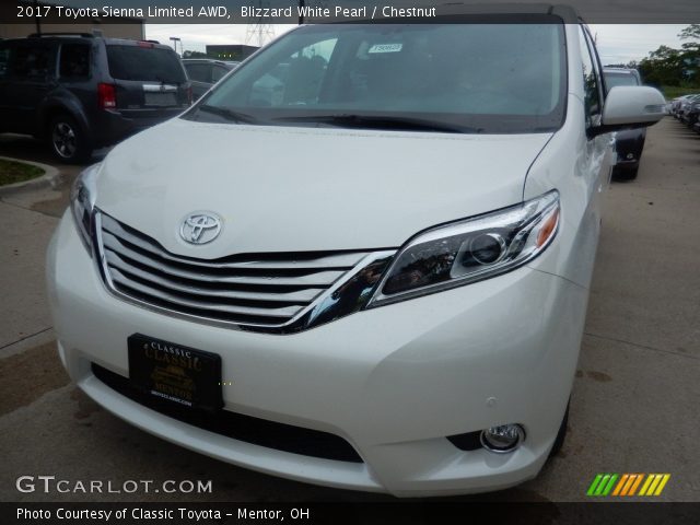 2017 Toyota Sienna Limited AWD in Blizzard White Pearl