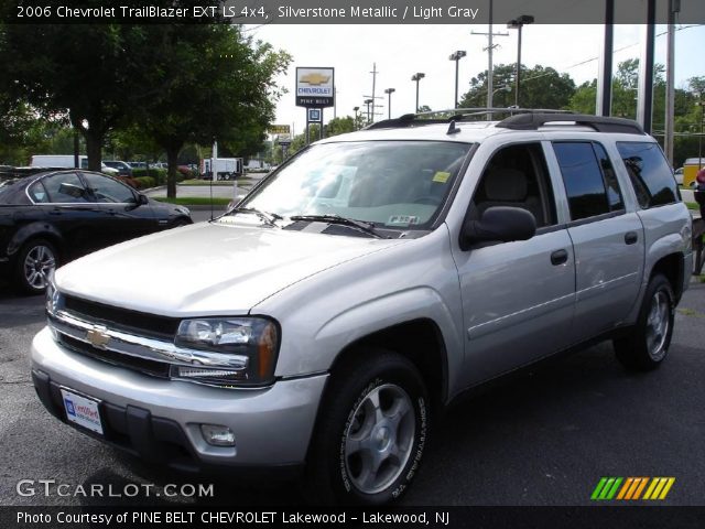 2006 Chevrolet TrailBlazer EXT LS 4x4 in Silverstone Metallic