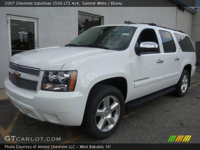 2007 Chevrolet Suburban 1500 LTZ 4x4 in Summit White