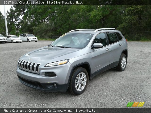 2017 Jeep Cherokee Latitude in Billet Silver Metallic