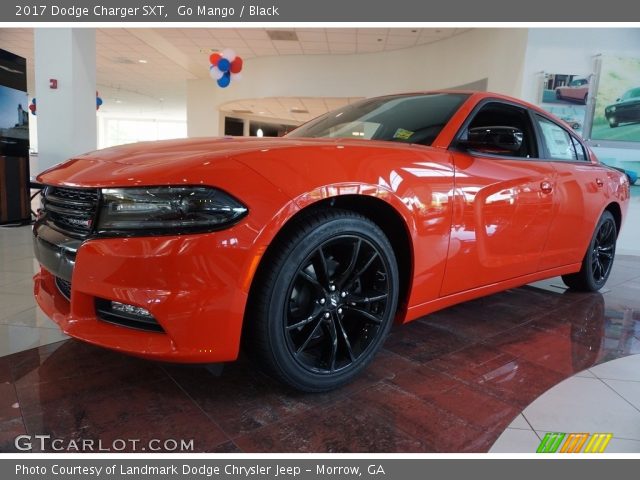 2017 Dodge Charger SXT in Go Mango