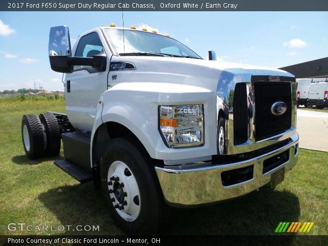 2017 Ford F650 Super Duty Regular Cab Chassis in Oxford White