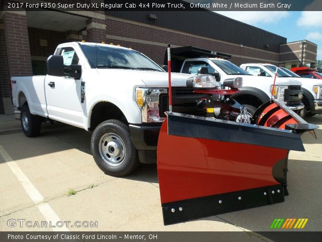 2017 Ford F350 Super Duty XL Regular Cab 4x4 Plow Truck in Oxford White