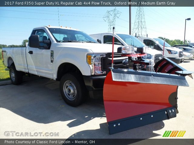 2017 Ford F350 Super Duty XL Regular Cab 4x4 Plow Truck in Oxford White