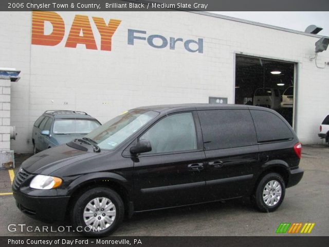 2006 Chrysler Town & Country  in Brilliant Black