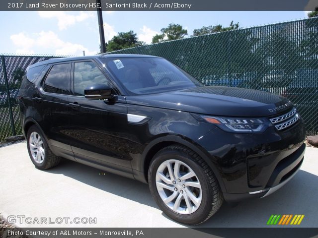 2017 Land Rover Discovery HSE in Santorini Black