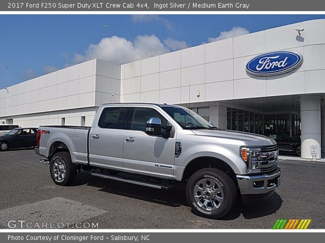 2017 Ford F250 Super Duty XLT Crew Cab 4x4 in Ingot Silver