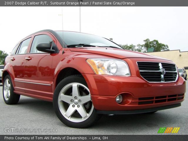 2007 Dodge Caliber R/T in Sunburst Orange Pearl