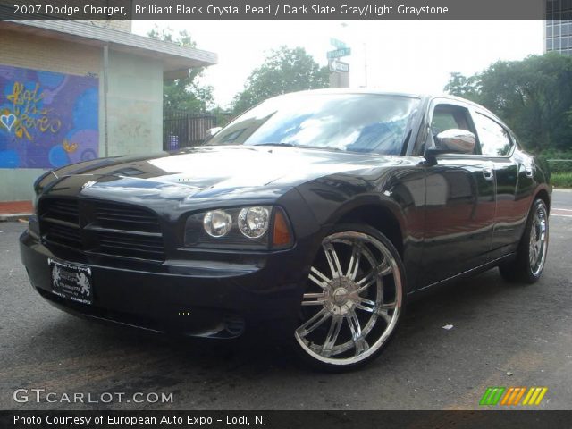 2007 Dodge Charger  in Brilliant Black Crystal Pearl