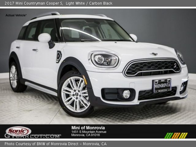 2017 Mini Countryman Cooper S in Light White