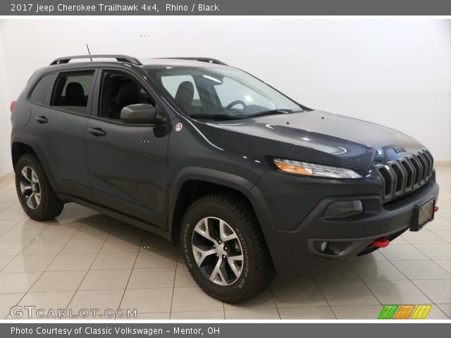 2017 Jeep Cherokee Trailhawk 4x4 in Rhino
