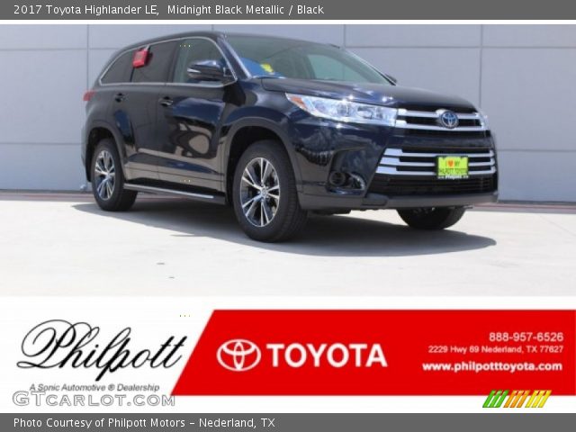 2017 Toyota Highlander LE in Midnight Black Metallic