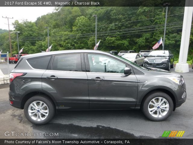 2017 Ford Escape SE 4WD in Magnetic