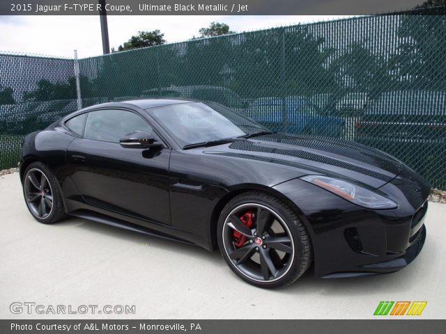 2015 Jaguar F-TYPE R Coupe in Ultimate Black Metallic