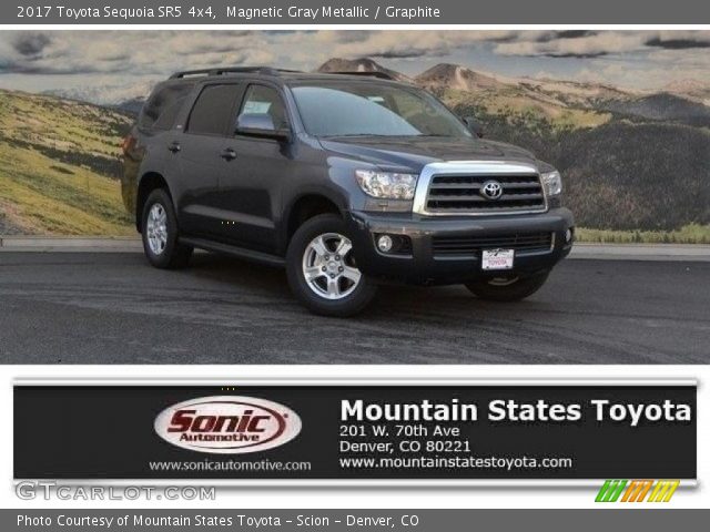 2017 Toyota Sequoia SR5 4x4 in Magnetic Gray Metallic