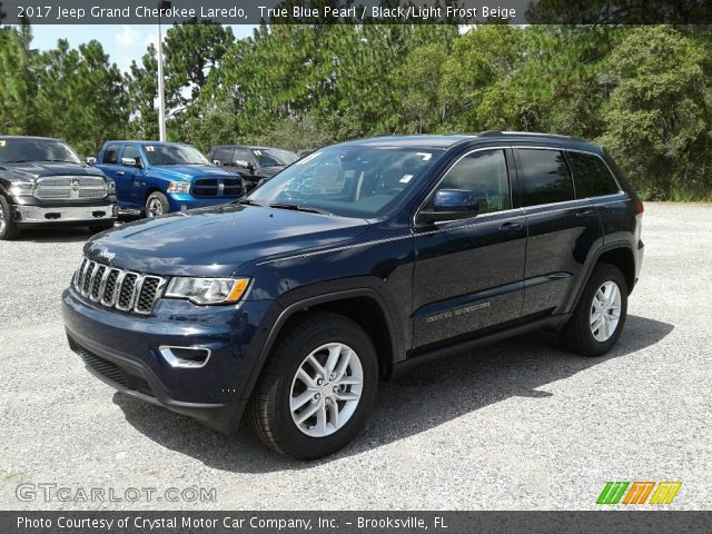 2017 Jeep Grand Cherokee Laredo in True Blue Pearl