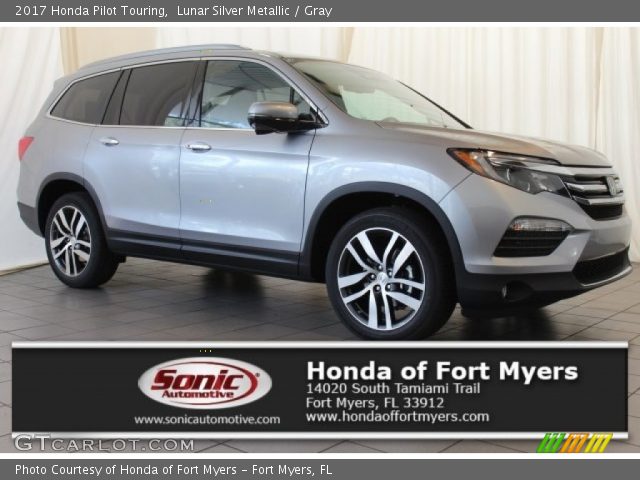 2017 Honda Pilot Touring in Lunar Silver Metallic