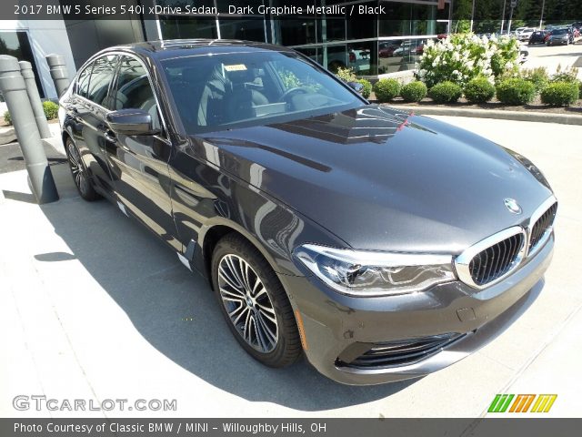 2017 BMW 5 Series 540i xDrive Sedan in Dark Graphite Metallic