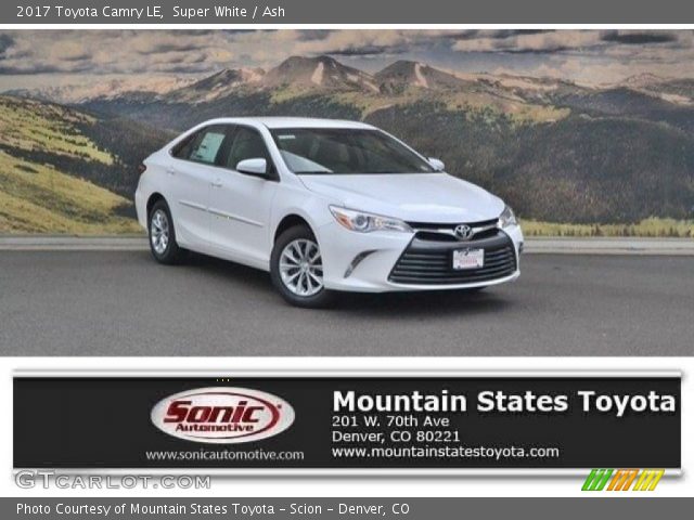 2017 Toyota Camry LE in Super White