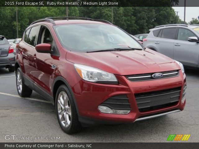 2015 Ford Escape SE in Ruby Red Metallic