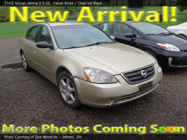 2002 Nissan Altima 3.5 SE in Velvet Beige