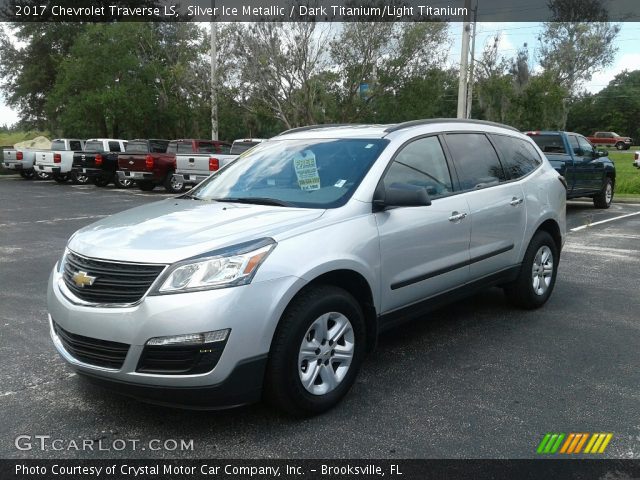 2017 Chevrolet Traverse LS in Silver Ice Metallic