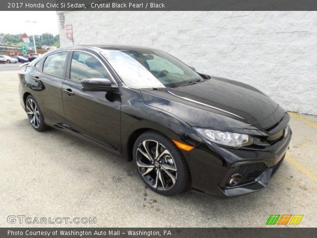 2017 Honda Civic Si Sedan in Crystal Black Pearl