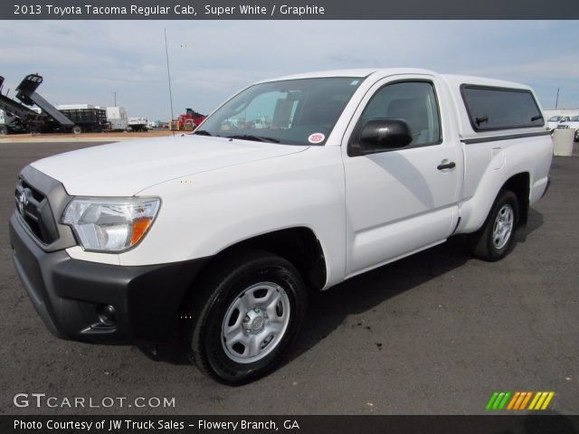 2013 Toyota Tacoma Regular Cab in Super White