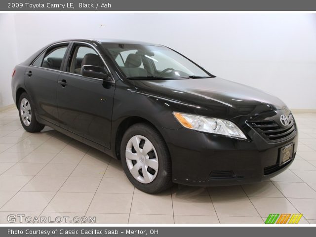 2009 Toyota Camry LE in Black