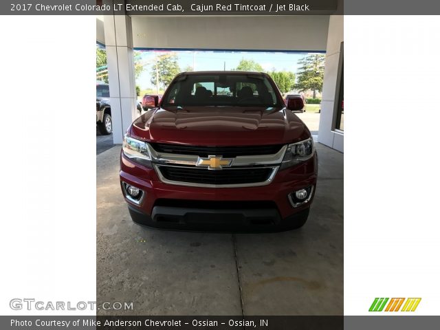 2017 Chevrolet Colorado LT Extended Cab in Cajun Red Tintcoat