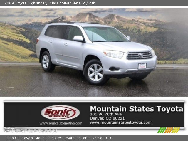 2009 Toyota Highlander  in Classic Silver Metallic