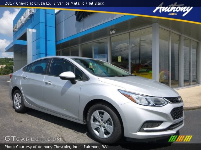 2017 Chevrolet Cruze LS in Silver Ice Metallic