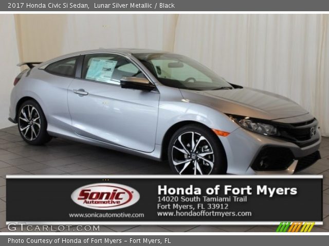 2017 Honda Civic Si Sedan in Lunar Silver Metallic