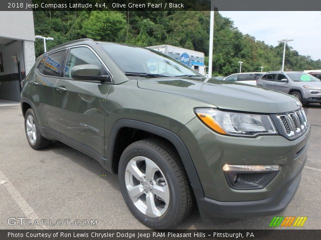 2018 Jeep Compass Latitude 4x4 in Olive Green Pearl