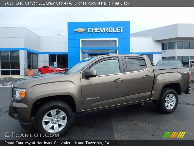 2016 GMC Canyon SLE Crew Cab 4x4 in Bronze Alloy Metallic