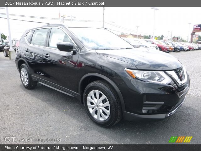 2017 Nissan Rogue S AWD in Magnetic Black