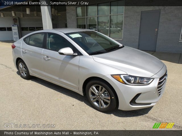 2018 Hyundai Elantra SEL in Symphony Silver