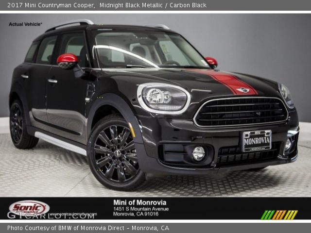 2017 Mini Countryman Cooper in Midnight Black Metallic