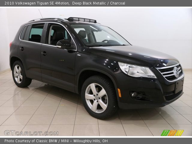 2010 Volkswagen Tiguan SE 4Motion in Deep Black Metallic