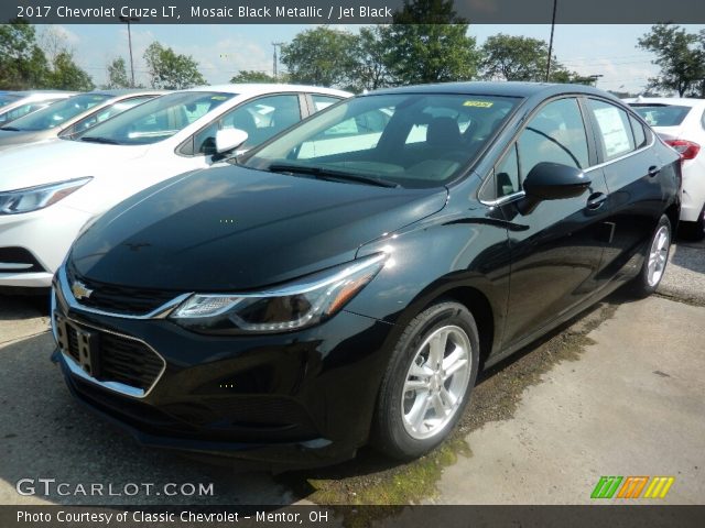 2017 Chevrolet Cruze LT in Mosaic Black Metallic