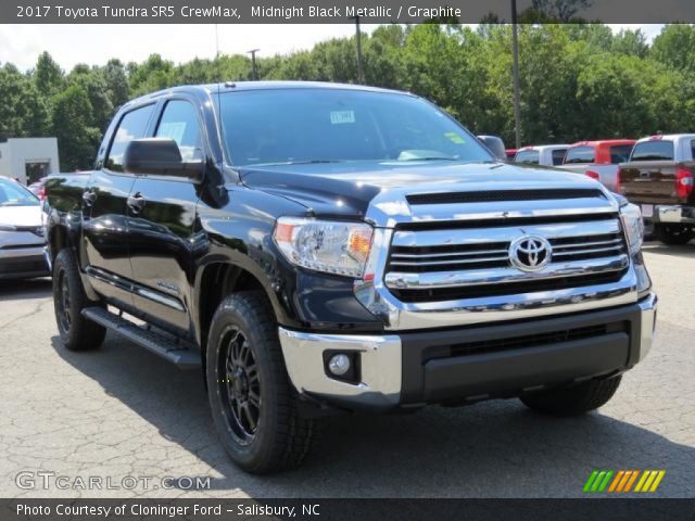 2017 Toyota Tundra SR5 CrewMax in Midnight Black Metallic