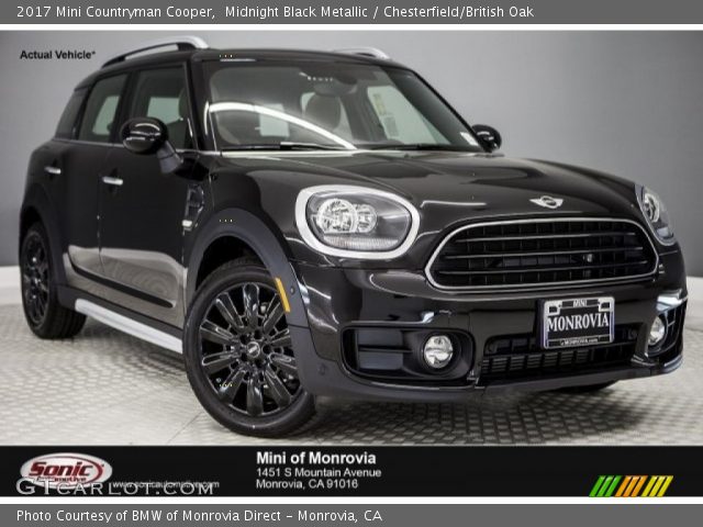 2017 Mini Countryman Cooper in Midnight Black Metallic