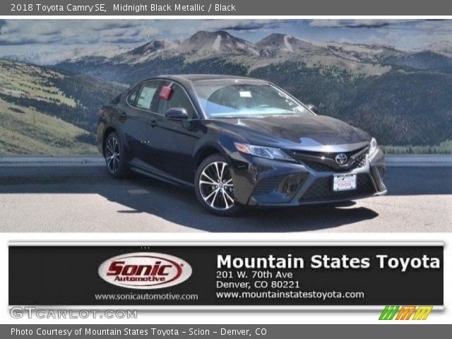 2018 Toyota Camry SE in Midnight Black Metallic